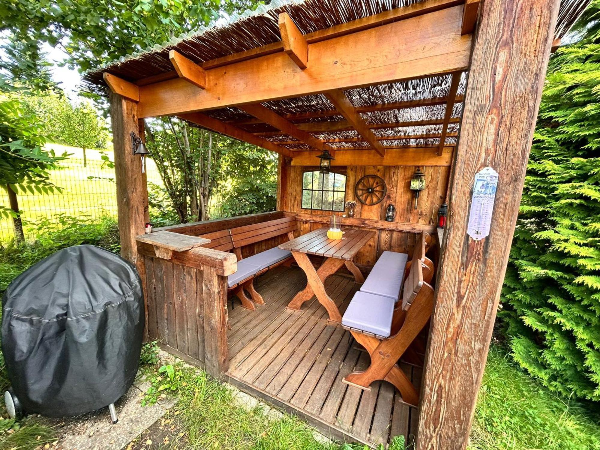 Ferienwohnung Mit Gartennutzung, Garage Und Wallbox Ebersbach-Neugersdorf Eksteriør bilde